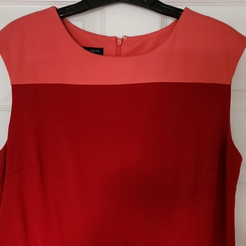 DRESS - Picture 3 of 8